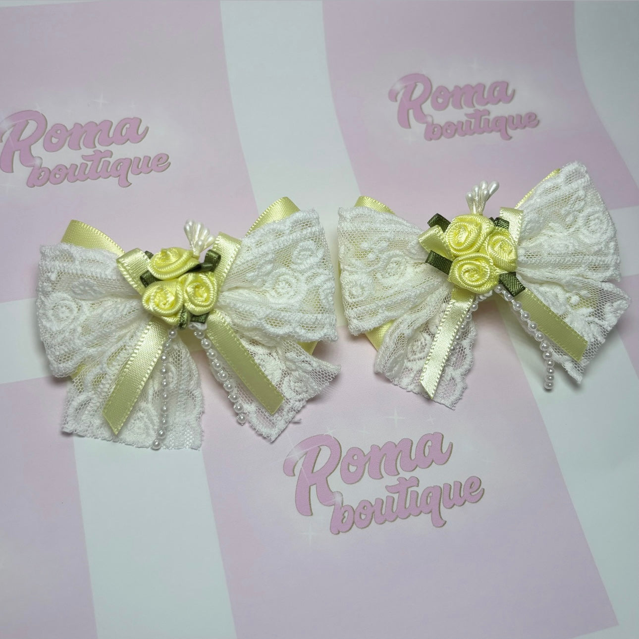 Vintage style piggies
