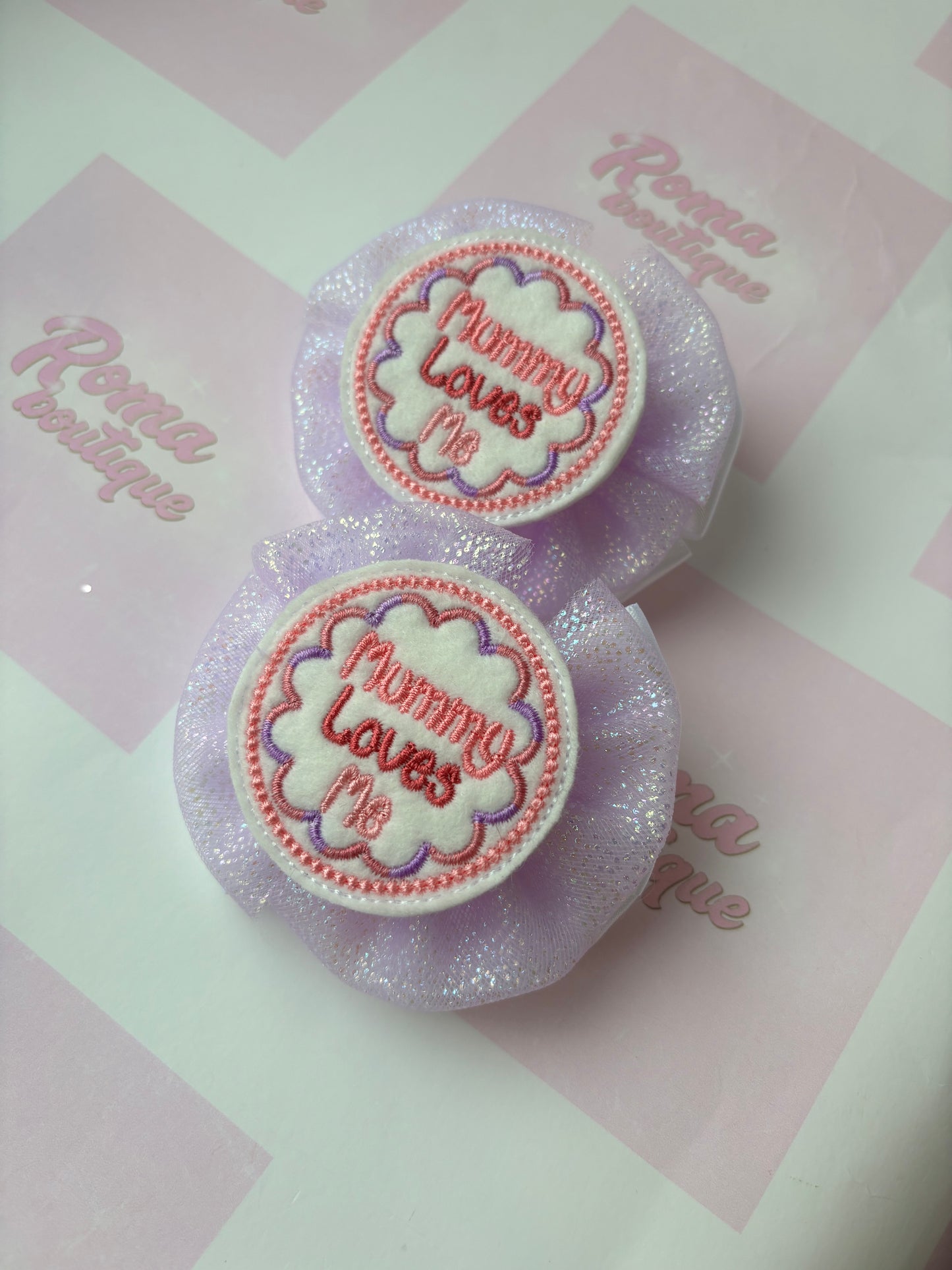 ‘Mummy loves me’ piggies